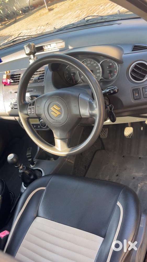Maruti Suzuki Swift 2008 Petrol 95000 Km Driven
