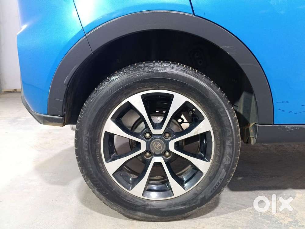 Tata Nexon 1.2 Revotron Xza Plus (o) Dual Tone, 2020, Petrol