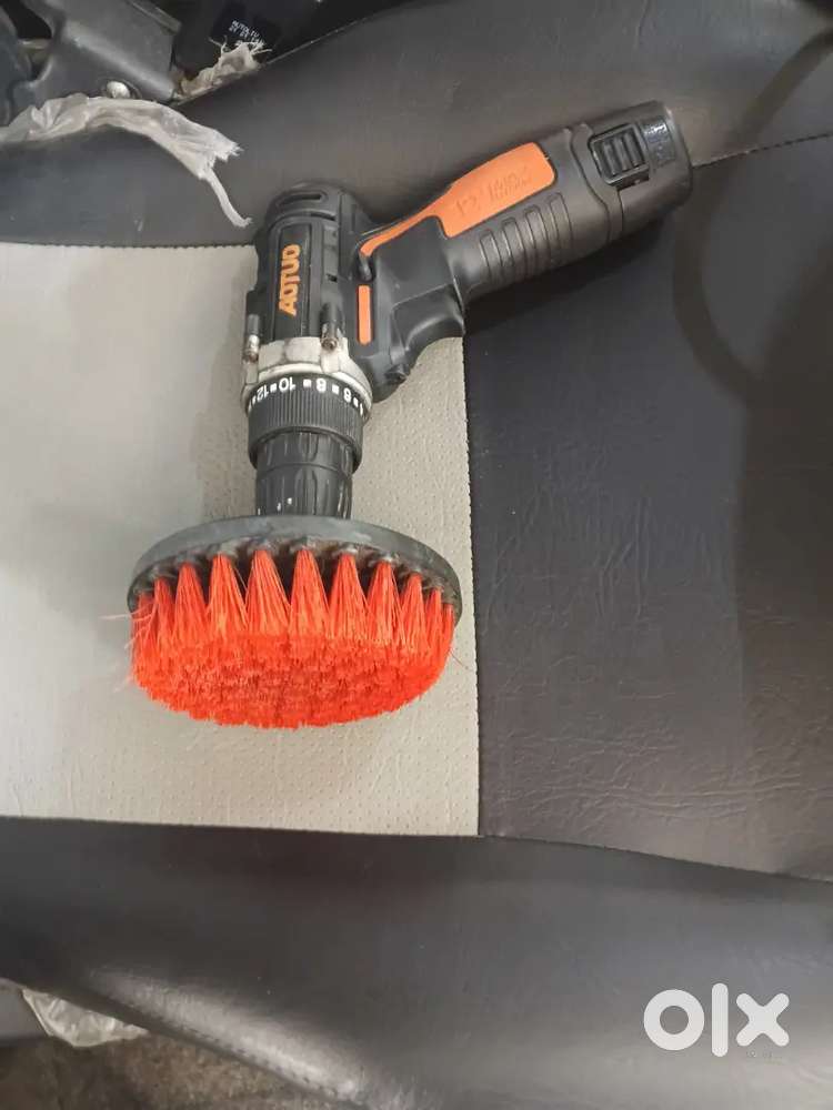 Mobile Car Detailing Studio