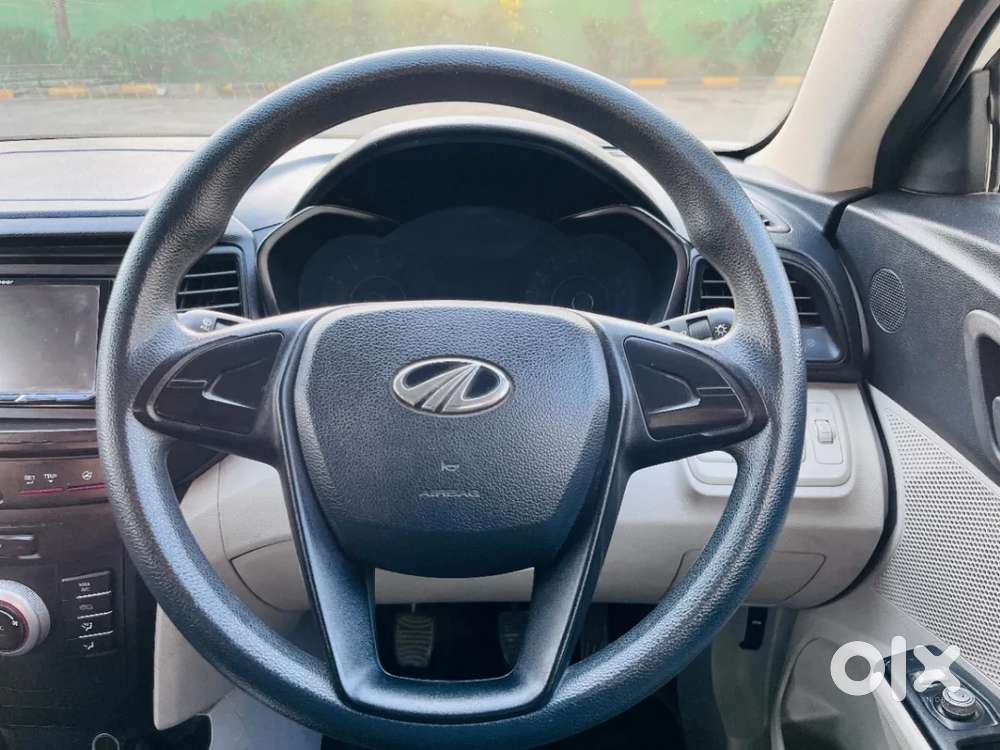 Mahindra Xuv300 W4, 2022, Petrol