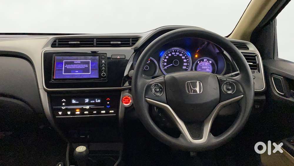Honda City I-vtec V, 2018, Petrol