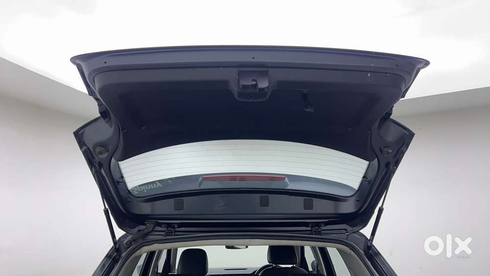 Skoda Kushaq 1.0 Tsi Style, 2022, Petrol