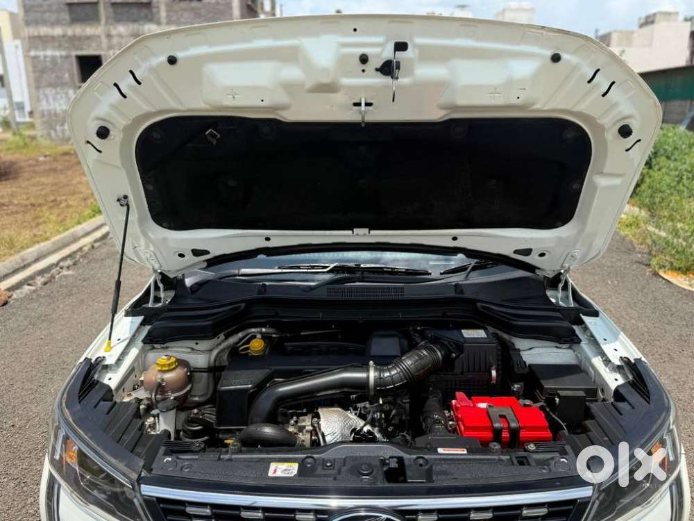 Mahindra Xuv300 W8 Option Diesel, 2021, Diesel