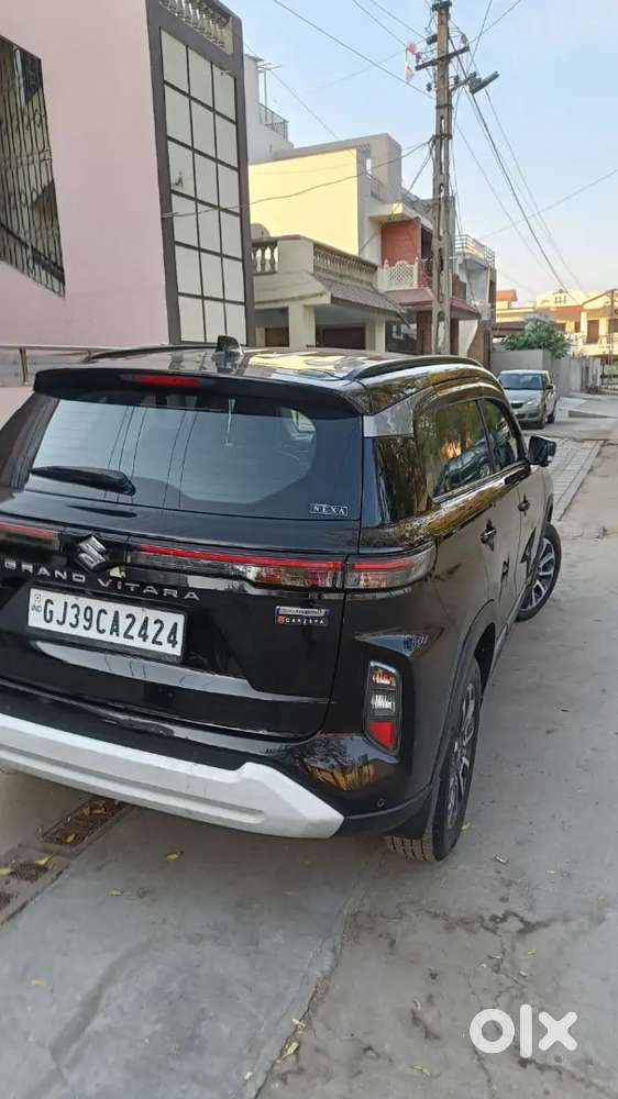 Maruti Suzuki Grand Vitara 2023 Petrol Well Maintained