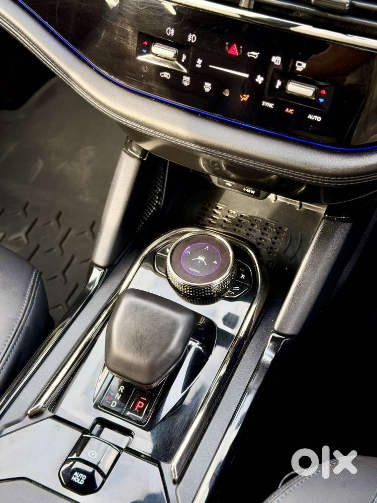 Tata Harrier Fearless Plus Dark Edition At, 2024, Diesel