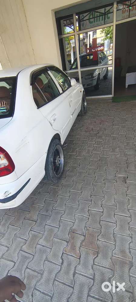 Hyundai Accent 2011 Cng & Hybrids 90000 Km Driven