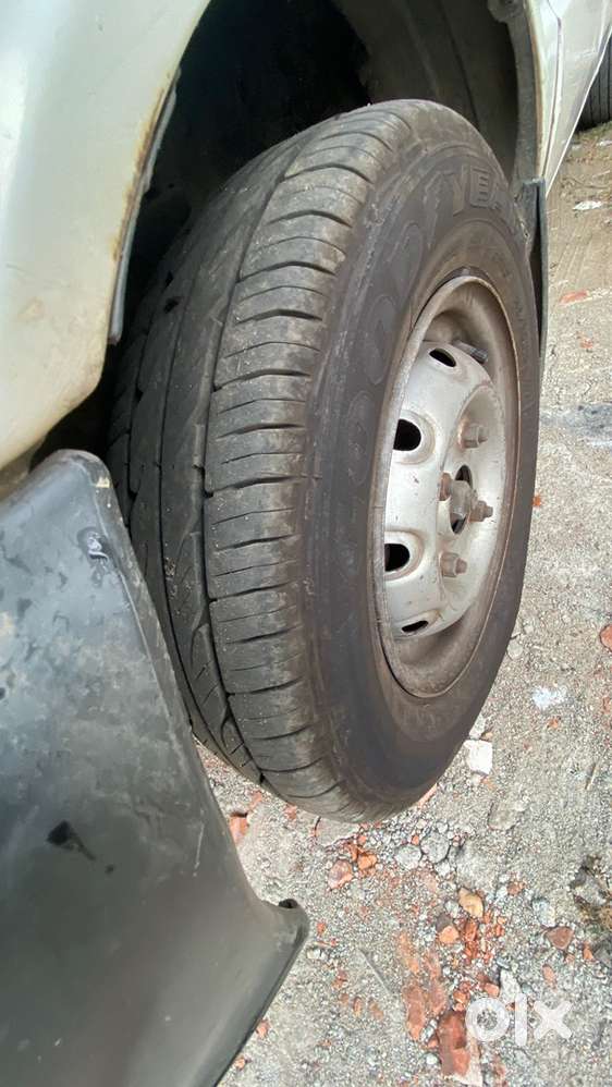 Maruti Suzuki 800 Petrol 2001 - 5 Speed Gear - 22km/l