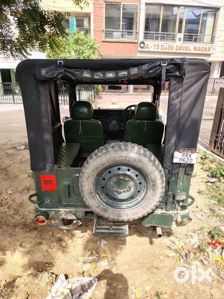 Mahindra Jeep Commander 750 1987