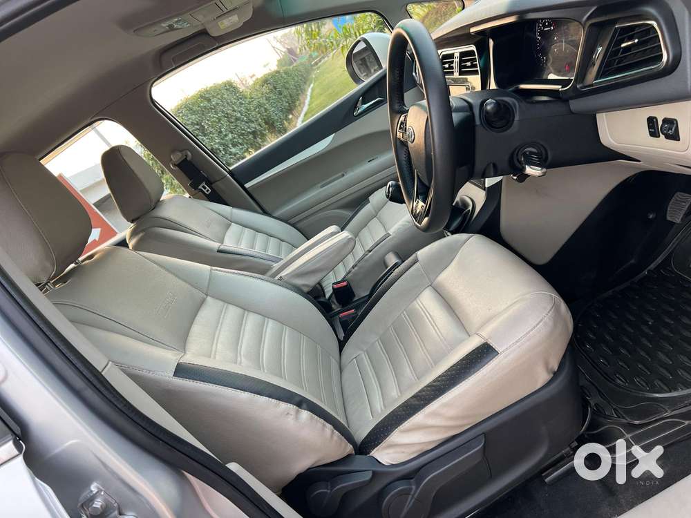 Mahindra Marazzo M6 8str, 2018, Diesel