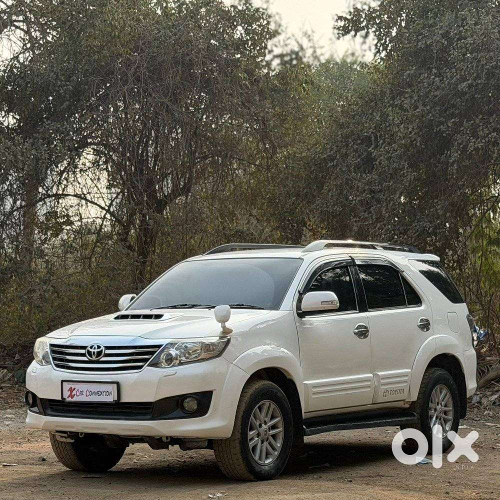Toyota Fortuner 3.0 4x2 Automatic, 2013, Diesel