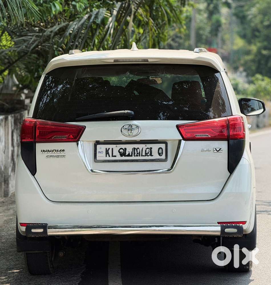 Toyota Innova Crysta 2.4 V 7 Str, 2019, Diesel