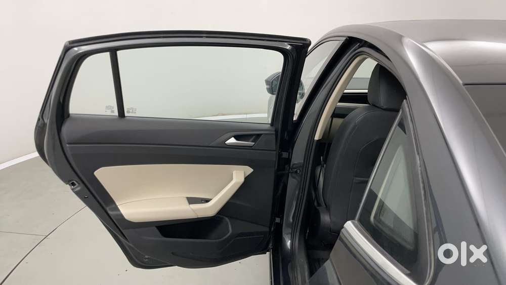 Volkswagen Virtus 1.0 Topline Tsi At, 2024, Petrol
