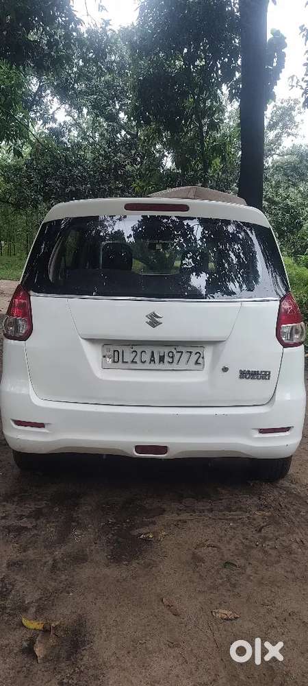Maruti Suzuki Ertiga 2017 Lxi Variant