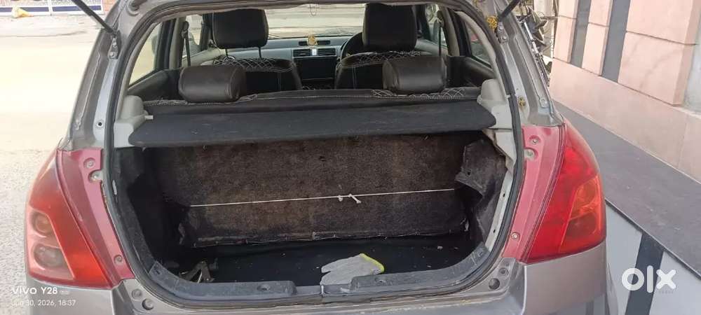 Maruti Suzuki Swift 2011 Diesel 90000 Km Driven