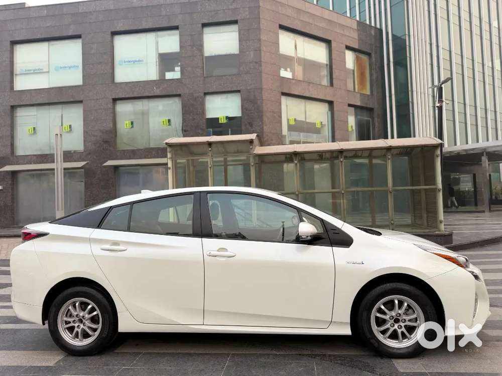 Toyota Prius Hybrid 2017 Automatic