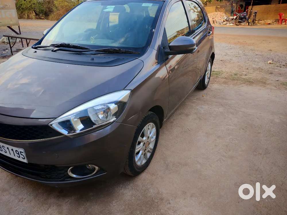 Doctor Driven 2019 Registered Car With Above 25kmpl Mileage