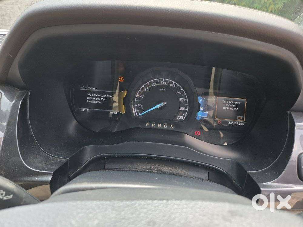Ford Endeavour 2.2 Titanium At 4x2, 2016, Diesel