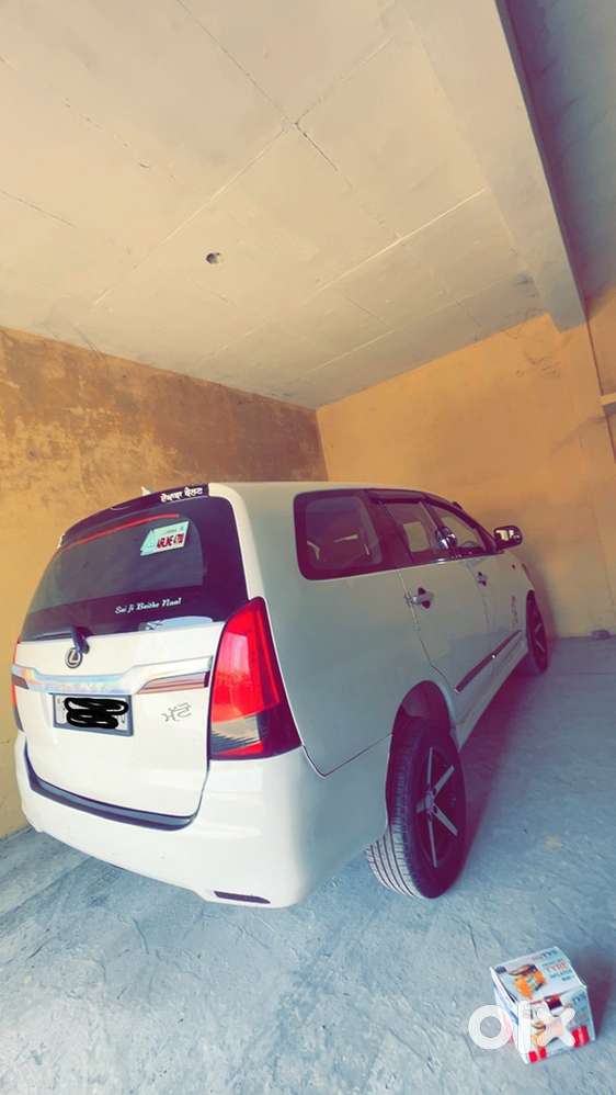 Toyota Innova Diesel 2015