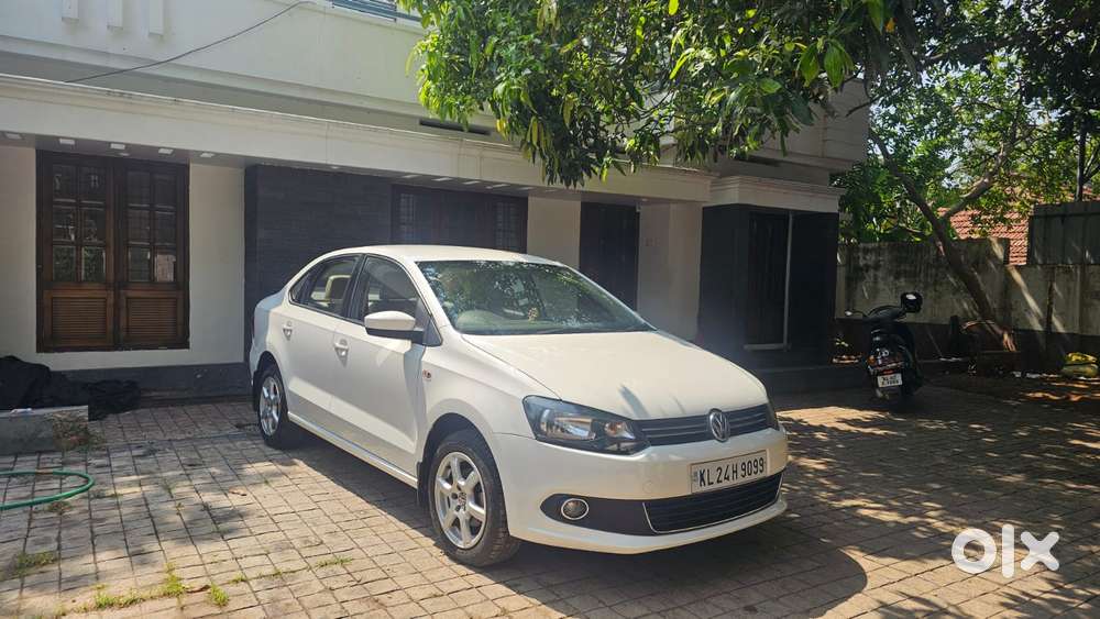 Volkswagen Vento 2010-2013 Petrol Highline, 2014, Petrol