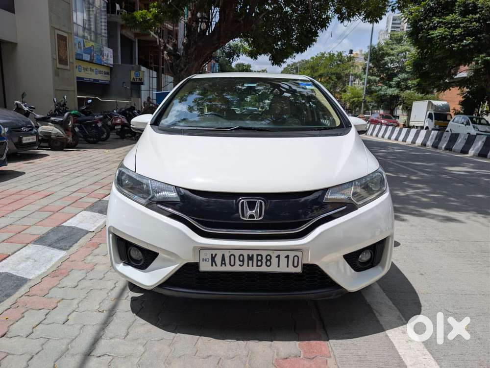 Honda Jazz V Automatic, 2015, Petrol