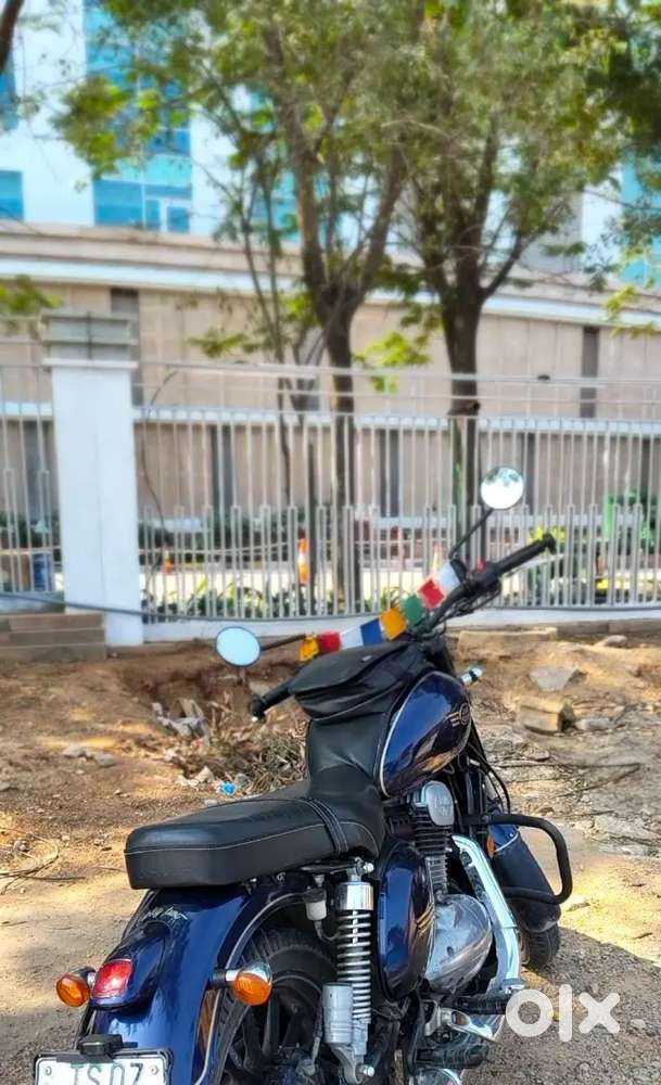 2022 Jawa 42 Petrol Bike