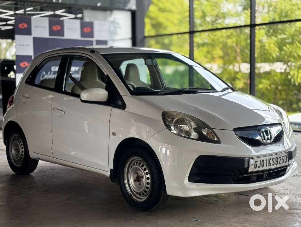 Honda Brio E Mt, 2012, Petrol