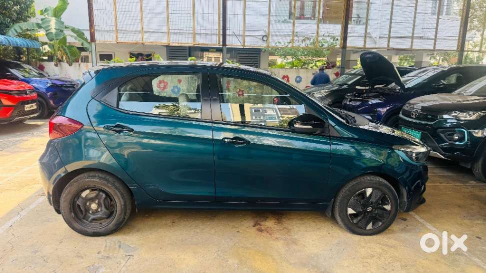 Tata Tiago Ev Xz Plus Tech Lux Lr, 2022, Electric