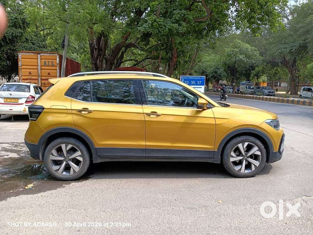 Volkswagen Taigun 1.0 Tsi Topline At, 2023, Petrol