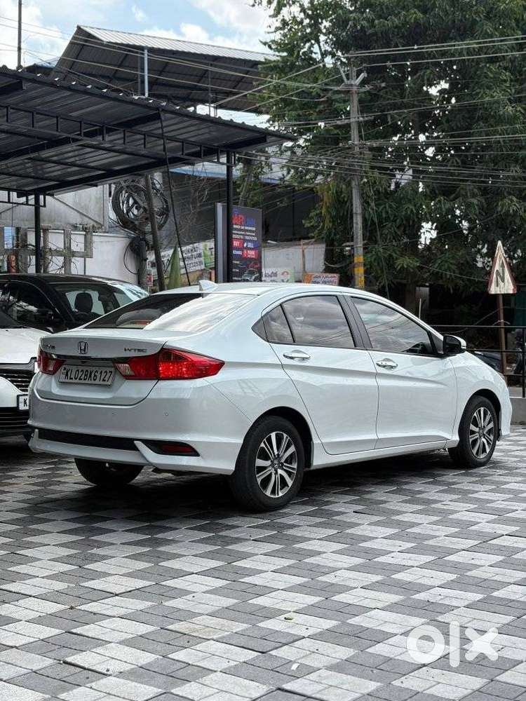 Honda City I-vtec V, 2019, Petrol