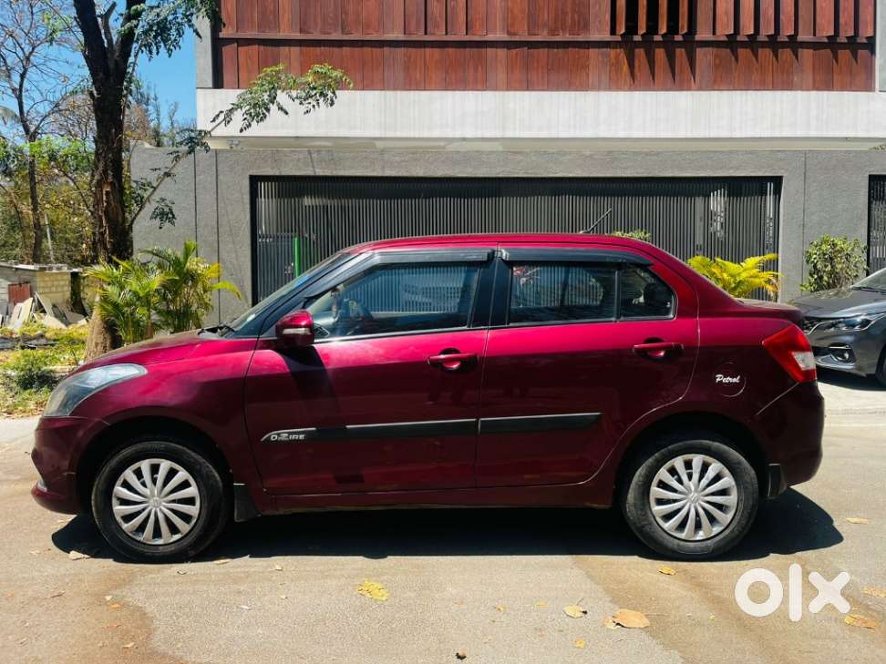 Maruti Suzuki Swift Dzire 1.2 Vxi Bsiv, 2015, Petrol
