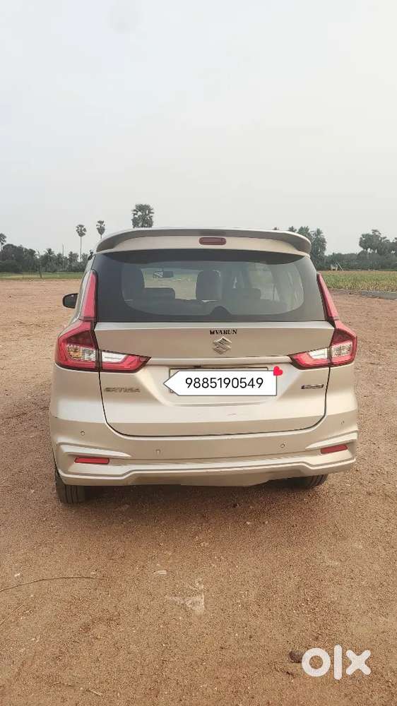 Showroom Track Vehicle