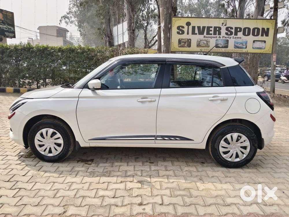 Maruti Suzuki Swift Vxi 1.2 Abs Bs-iv, 2024, Petrol