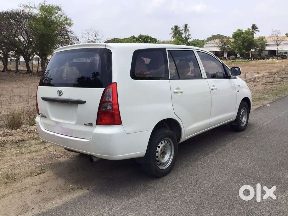 Toyota Innova 2004-2011 2.5 E Diesel Ps 7-seater, 2007, Diesel