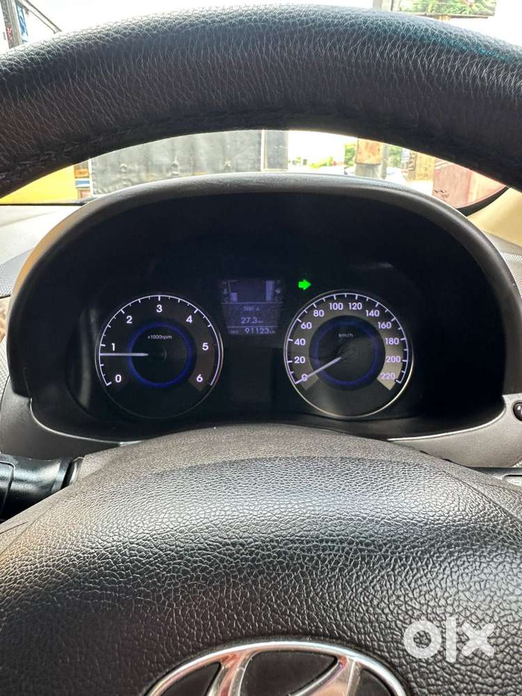 Hyundai Verna 1.6 Sx (o) Crdi Se, 2015, Diesel