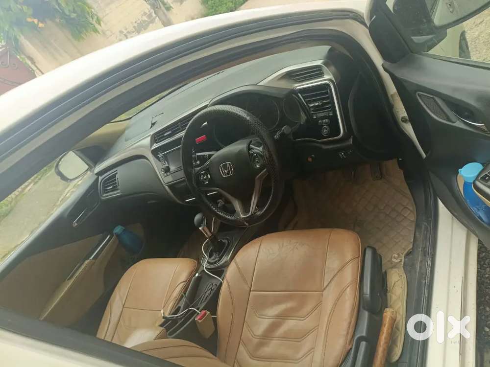 Honda City 2014 Top Model Petrol/cng