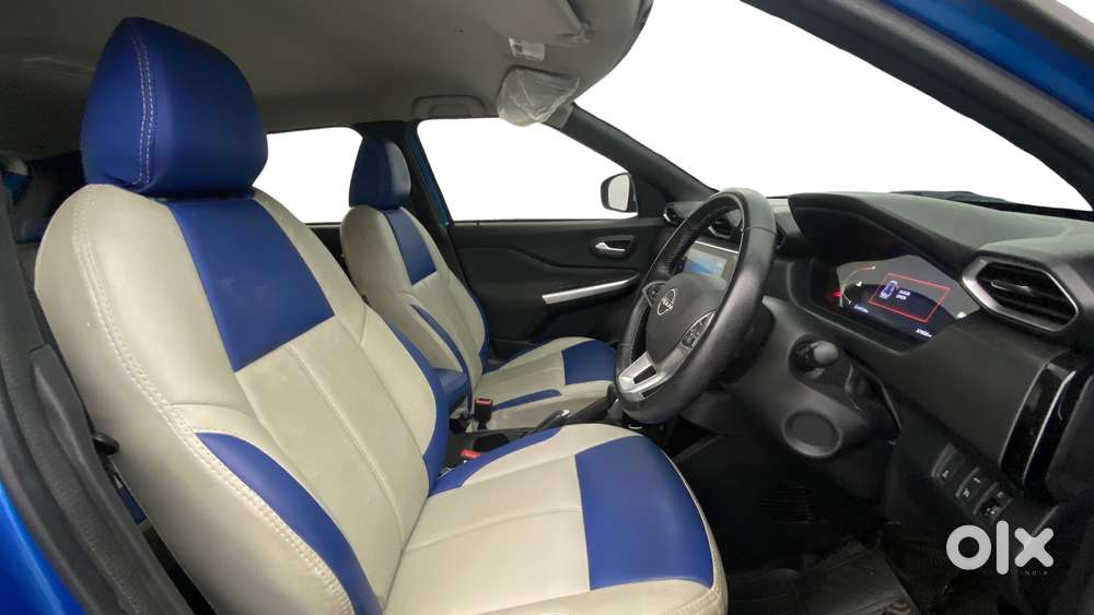 Nissan Magnite 1.0 Xv Premium Turbo Cvt, 2022, Petrol