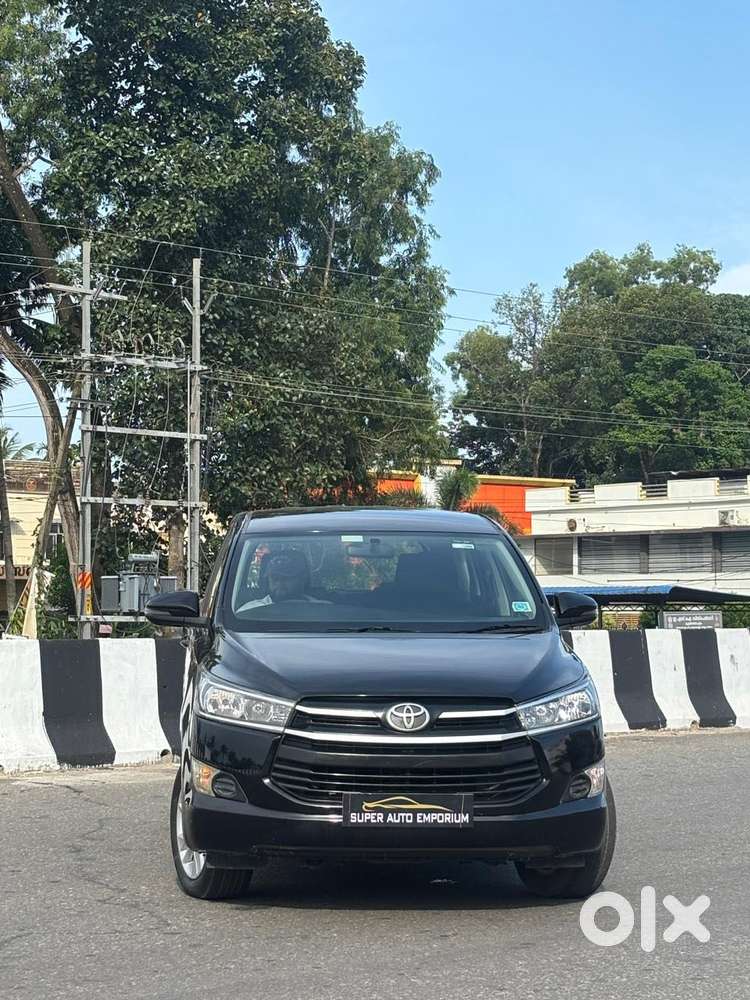Toyota Innova Crysta 2.7 Gx Mt, 2019, Diesel
