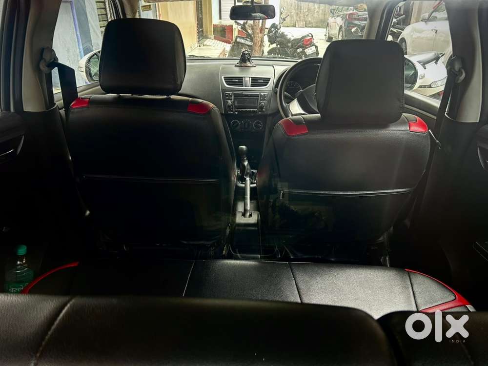 Maruti Suzuki Swift Vxi (2017)