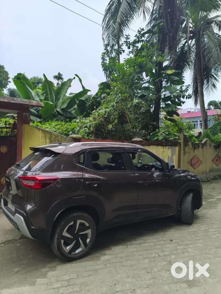 Nissan Patrol 2021 Petrol 63000 Km Driven