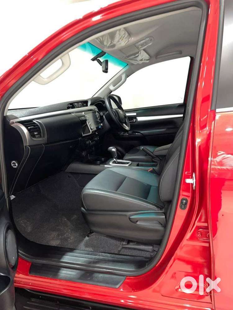 Toyota Hilux 2.8 High 4x4 At, 2025, Diesel