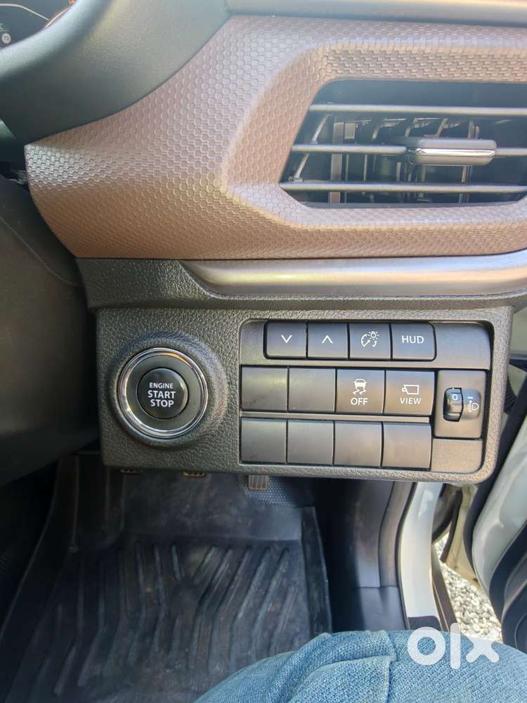 Maruti Suzuki Brezza 1.5 Zxi Plus Smart Hybrid, 2023, Petrol