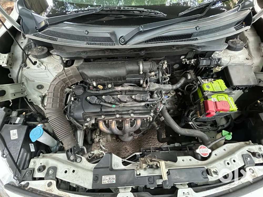 2018 Maruti Suzuki Swift Vxi Bsiv Petrol  Single Owner  46,500 Kms D