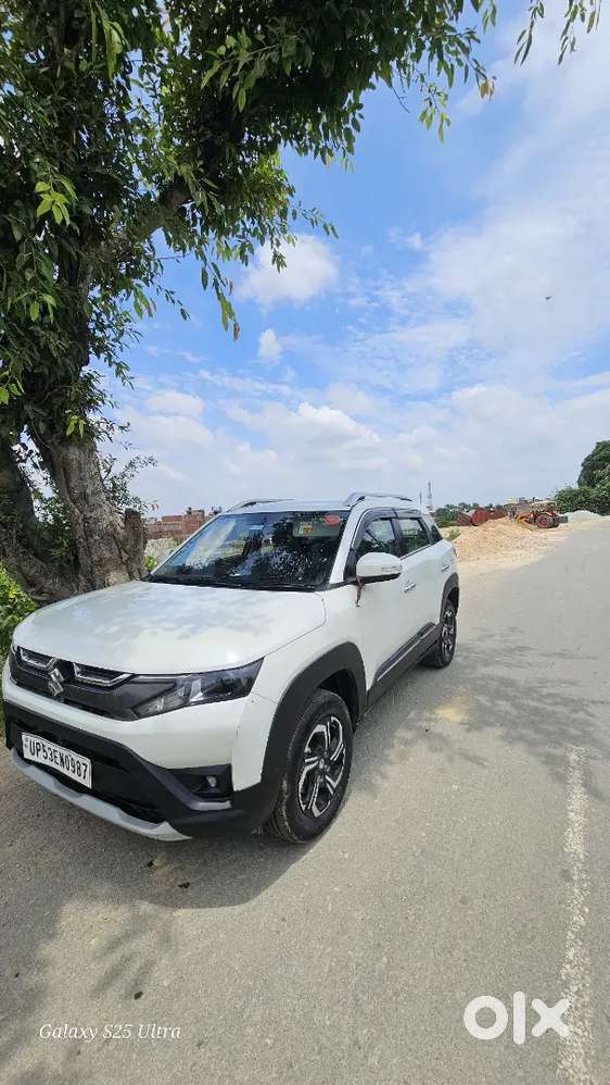 Maruti Suzuki Brezza 2023 Lxi Smart Hybrid
