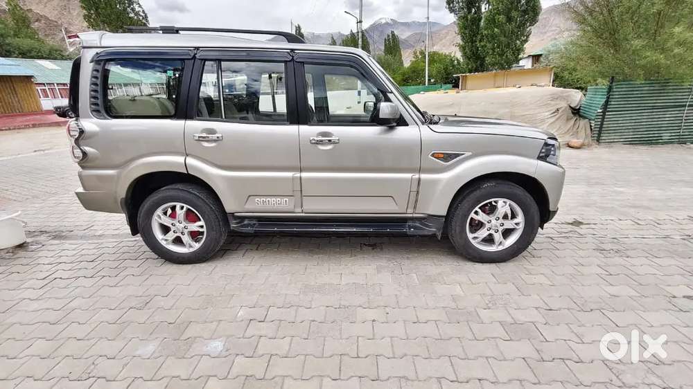 Mahindra Scorpio Classic 2014 Diesel Manual 125000 Km
