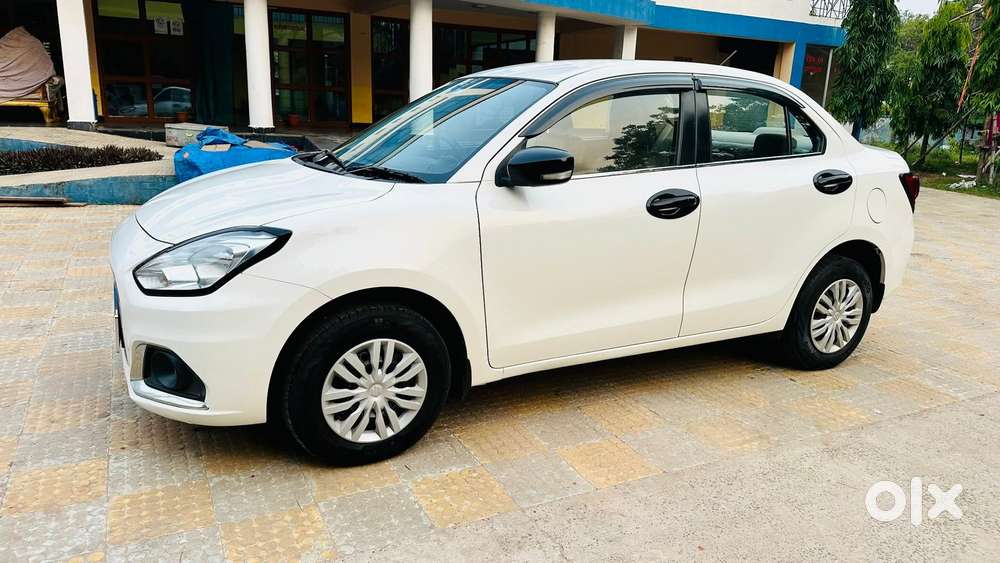 Maruti Suzuki Swift Dzire 1.3 Vxi, 2022, Petrol