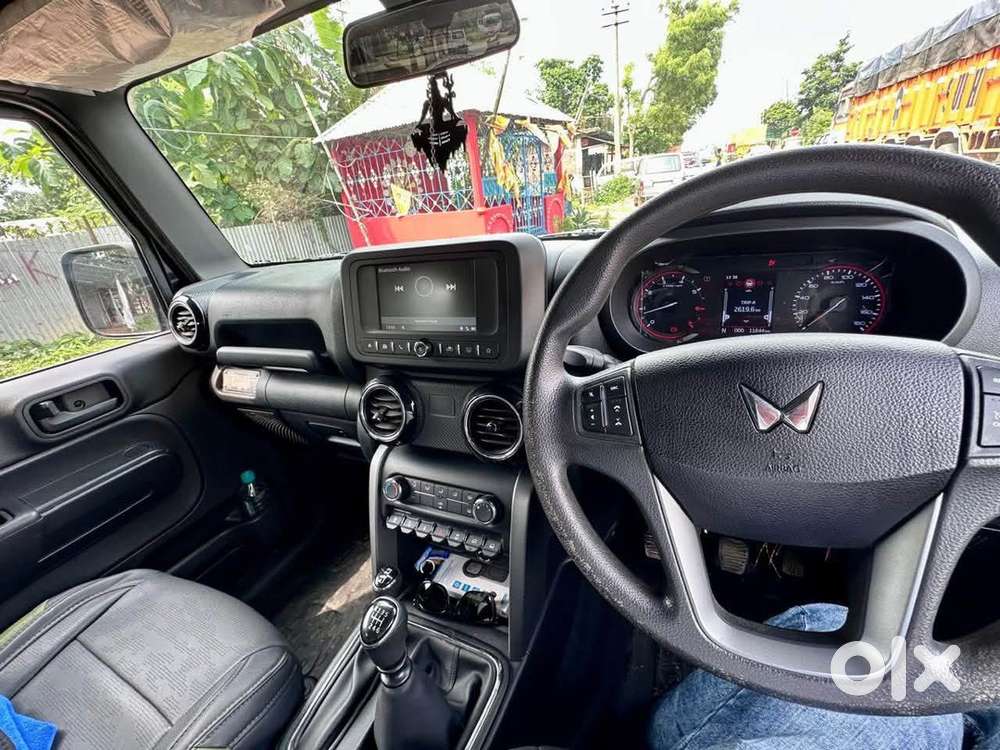 Mahindra Thar Petrol Manual 2024 4x4
