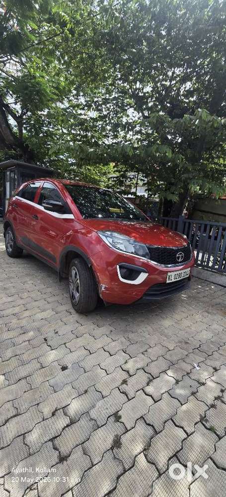 Tata Nexon 1.2 Revotron Xm, 2017, Diesel