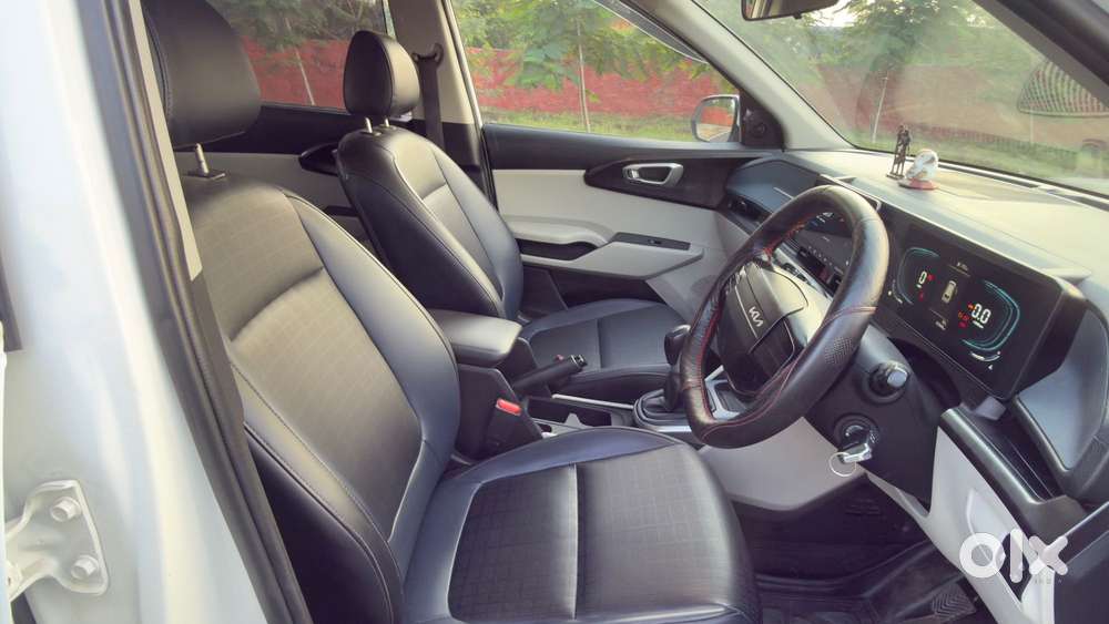 Kia Carens Clavis G 1.5 6mt Hte(o) 7-seater, 2025, Diesel