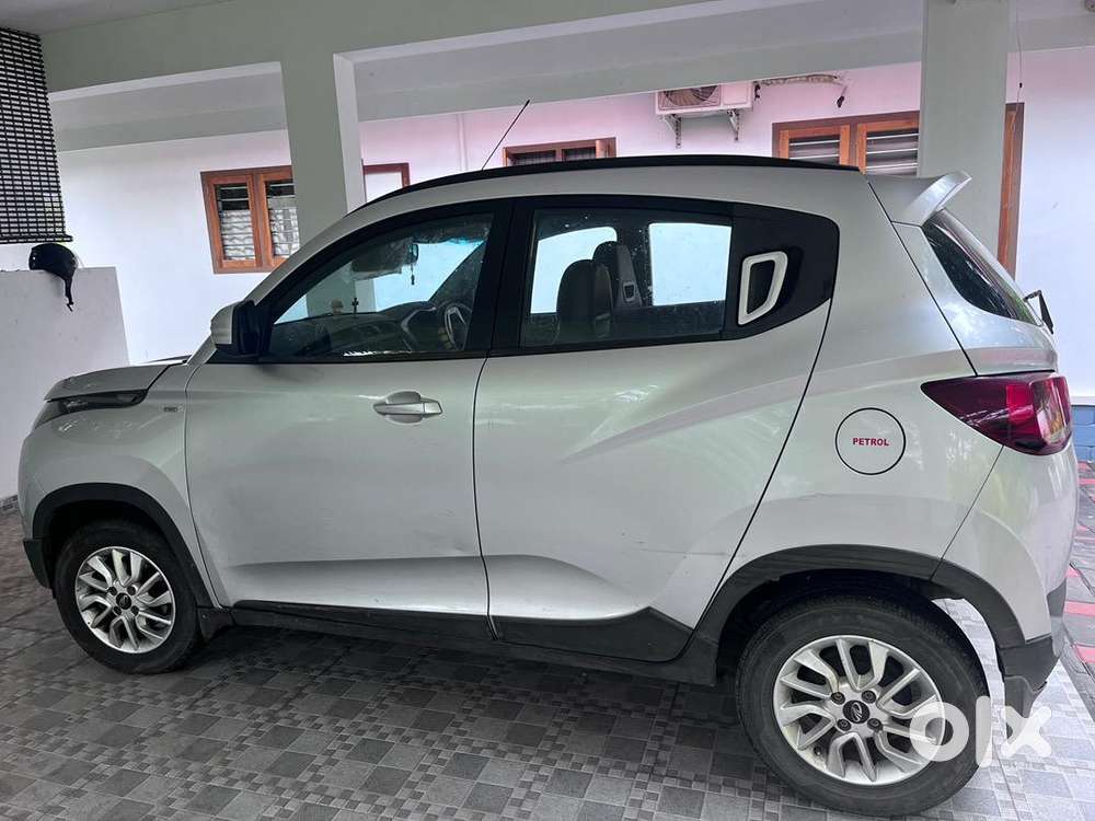 Mahindra Petrol Car 2016