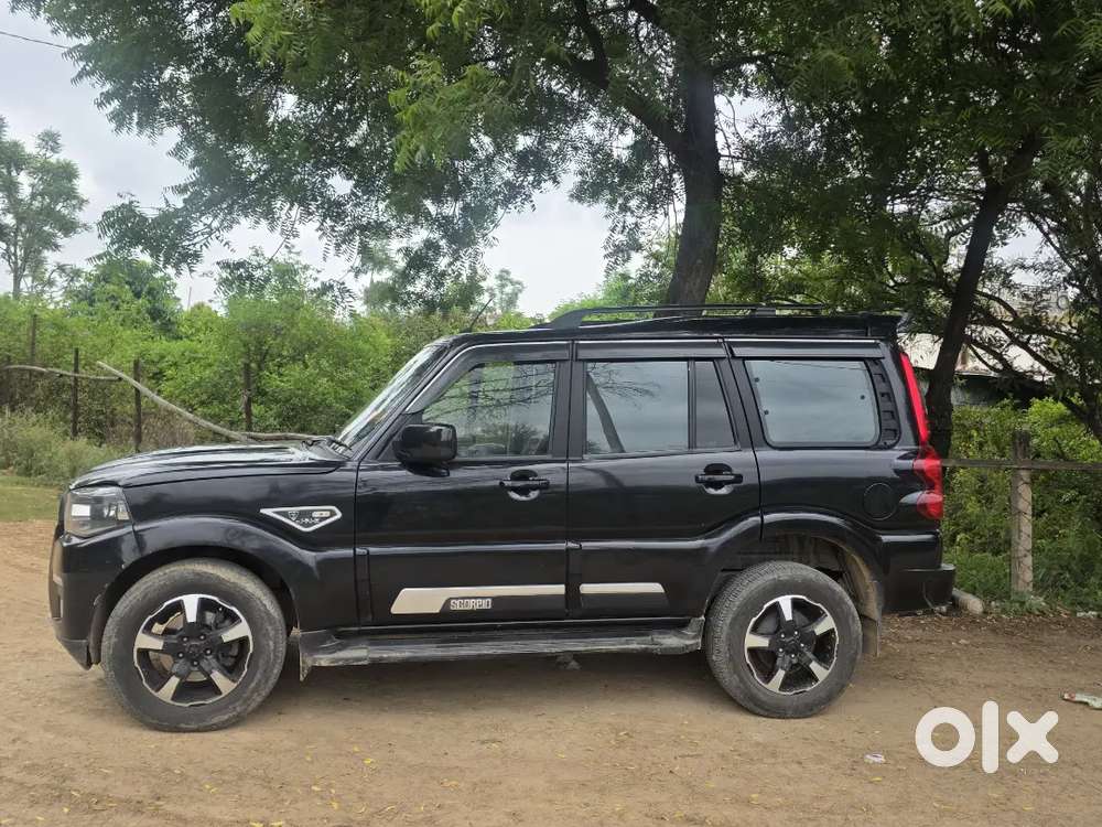 Mahindra Scorpio Classic 2023